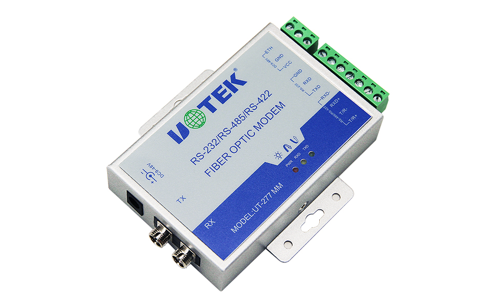 UT-277工業級串口（RS-232/485/422）光纖轉換器.jpg